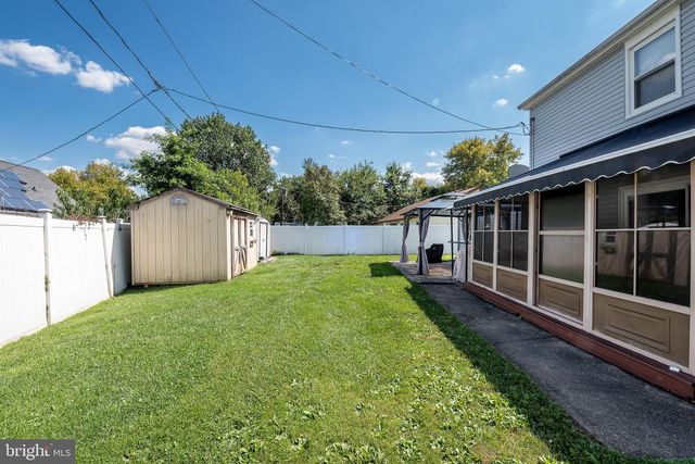 27 EAST LN, Willingboro, NJ 08046