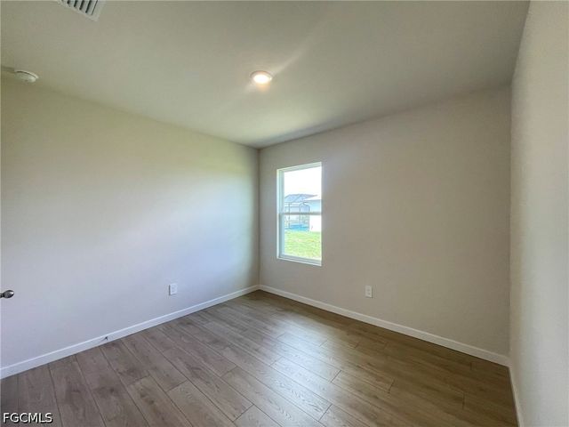 1321 NE 9th ST, Cape Coral, FL 33909