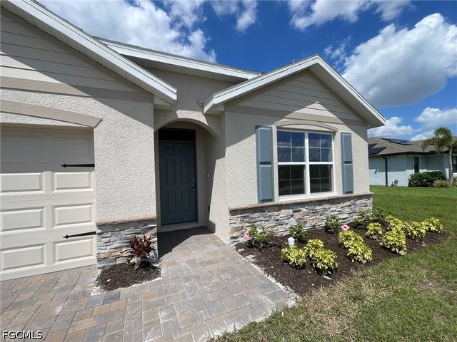 1321 NE 9th ST, Cape Coral, FL 33909