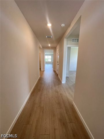 1321 NE 9th ST, Cape Coral, FL 33909