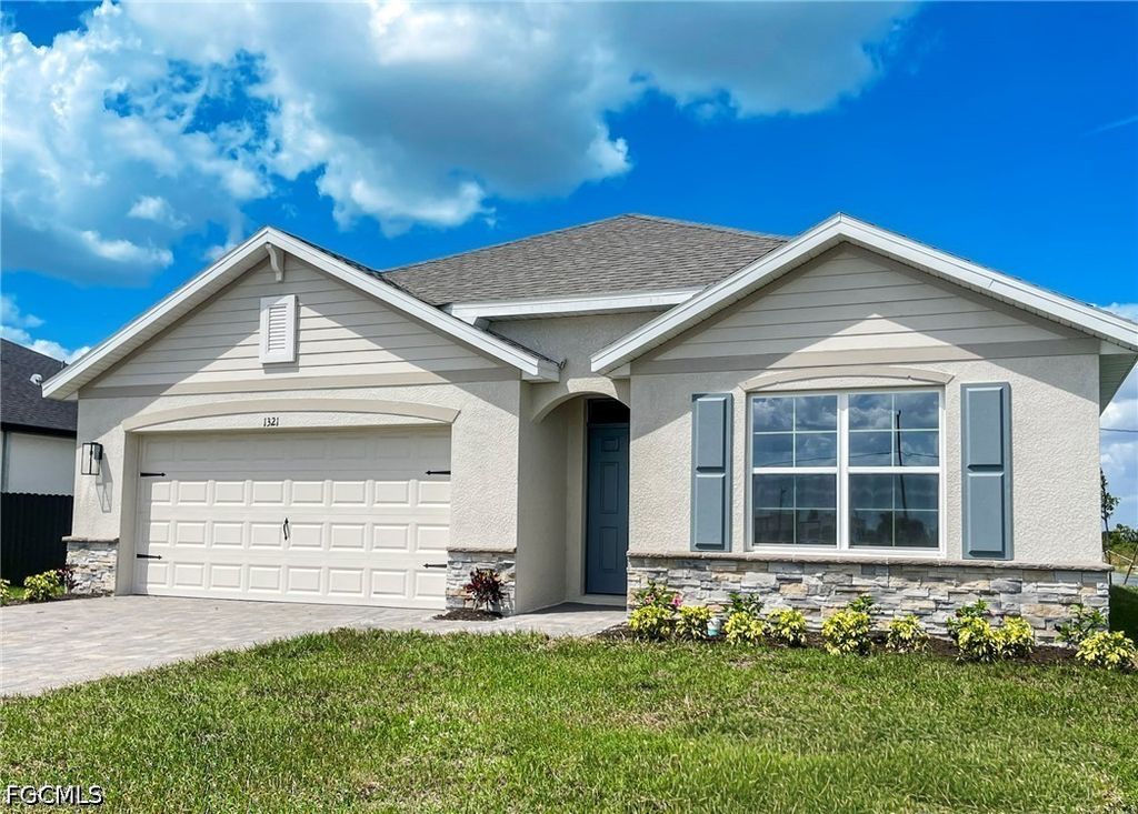 1321 NE 9th ST, Cape Coral, FL 33909