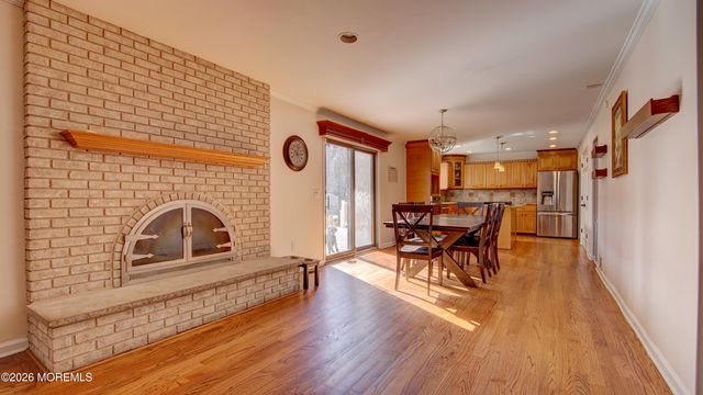 42 Daum Road, Manalapan, NJ 07726