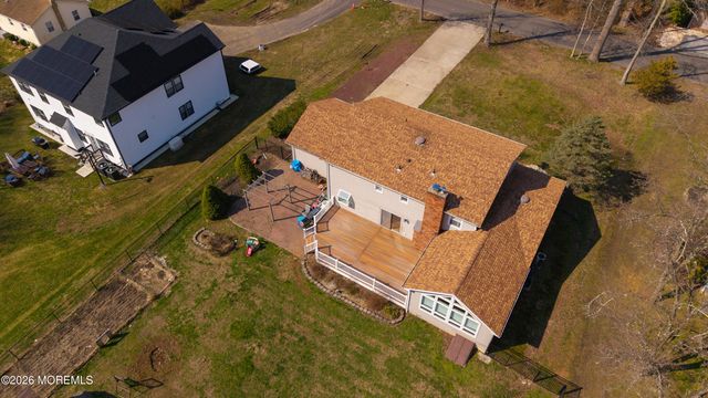 42 Daum Road, Manalapan, NJ 07726