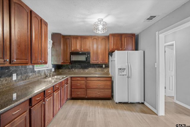 410 Williams Street, Athens, TX 75751