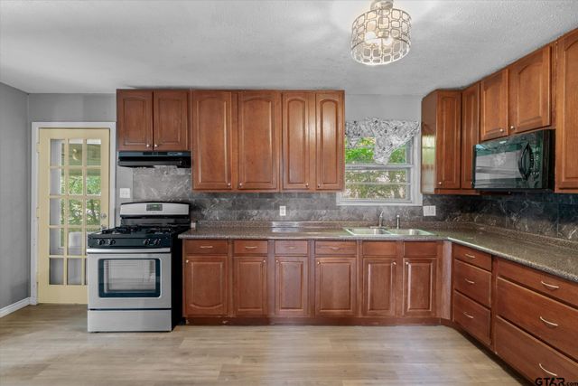 410 Williams Street, Athens, TX 75751