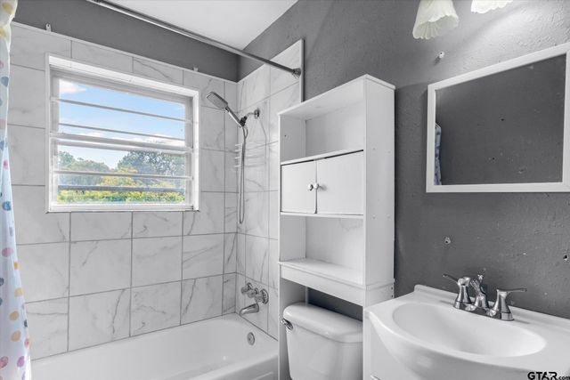 410 Williams Street, Athens, TX 75751