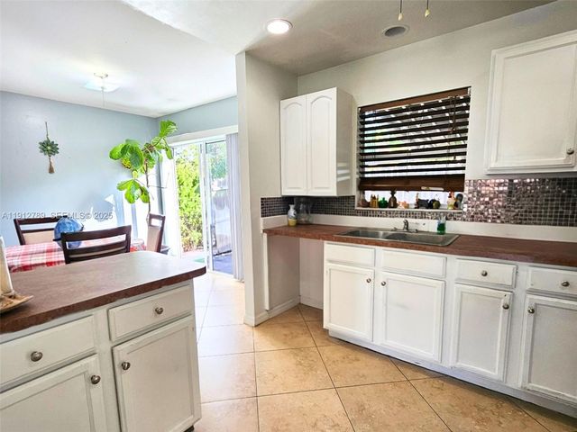 3505 SW 24th st, Lehigh Acres, FL 33976