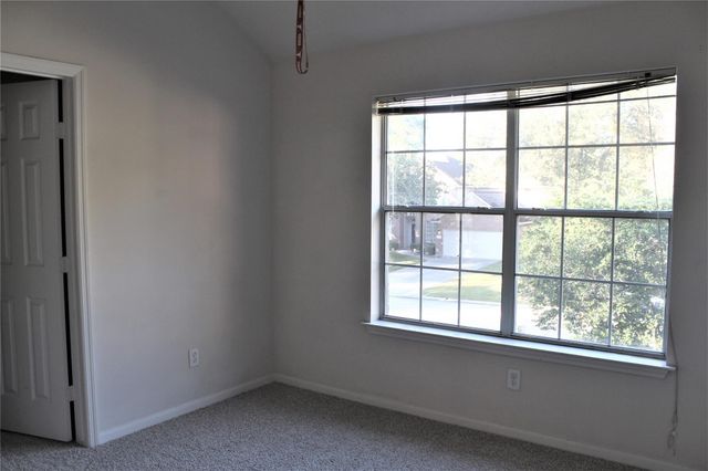 71 N Brooksedge Circle, The Woodlands, TX 77382