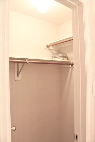 71 N Brooksedge Circle, The Woodlands, TX 77382