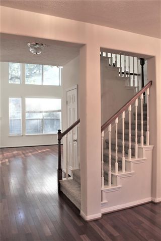 71 N Brooksedge Circle, The Woodlands, TX 77382