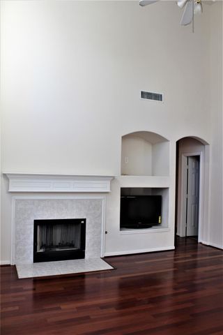 71 N Brooksedge Circle, The Woodlands, TX 77382