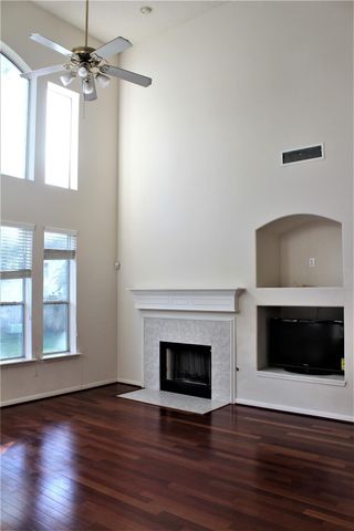 71 N Brooksedge Circle, The Woodlands, TX 77382