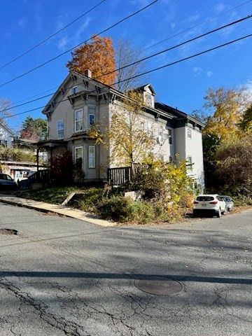 52 Mechanic Street, Orange, MA 01364