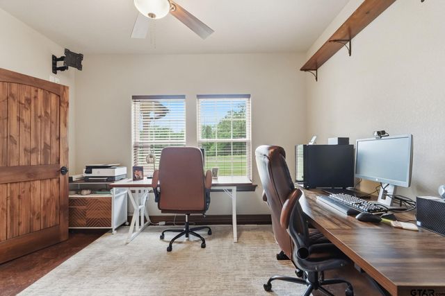 20846 County Road 26, Tyler, TX 75705