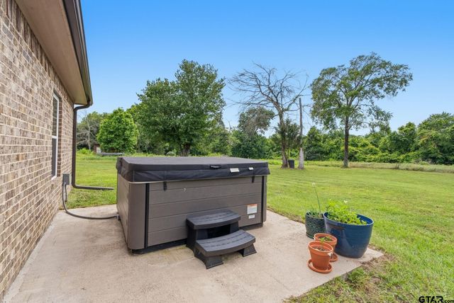 20846 County Road 26, Tyler, TX 75705