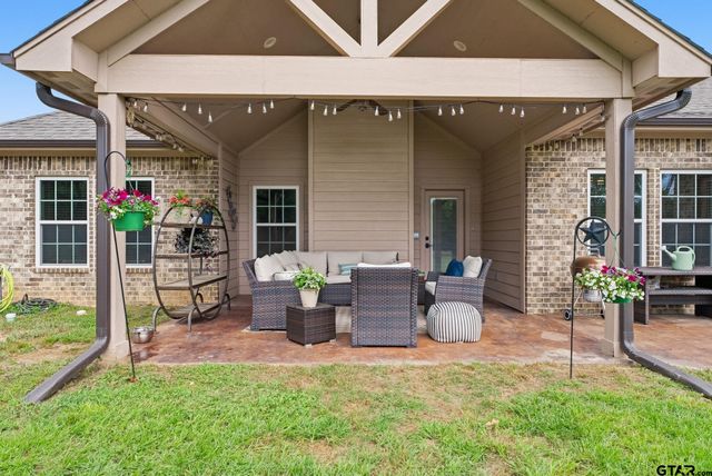 20846 County Road 26, Tyler, TX 75705