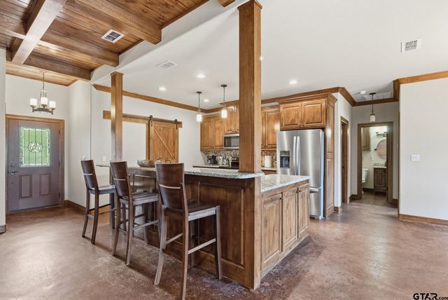 20846 County Road 26, Tyler, TX 75705