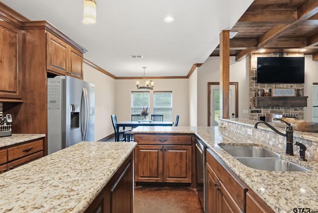 20846 County Road 26, Tyler, TX 75705