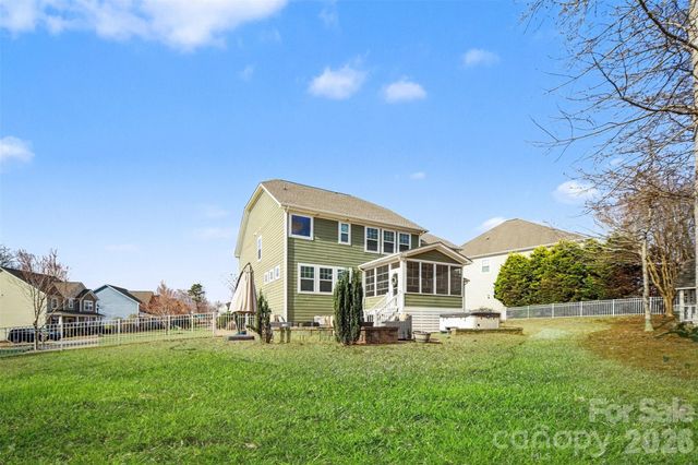 1000 Damson Lane, Waxhaw, NC 28173