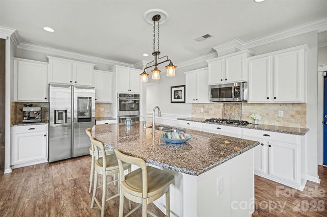 1000 Damson Lane, Waxhaw, NC 28173