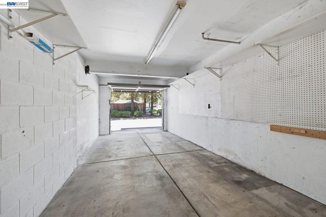 620 River Oak Way 81, Hayward, CA 94544