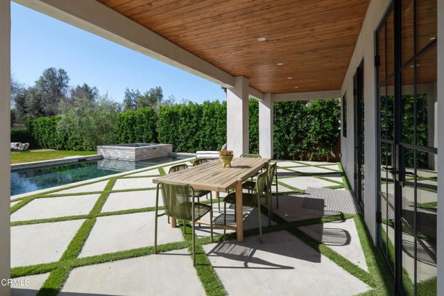 546 W Claremont Street, Pasadena, CA 91103