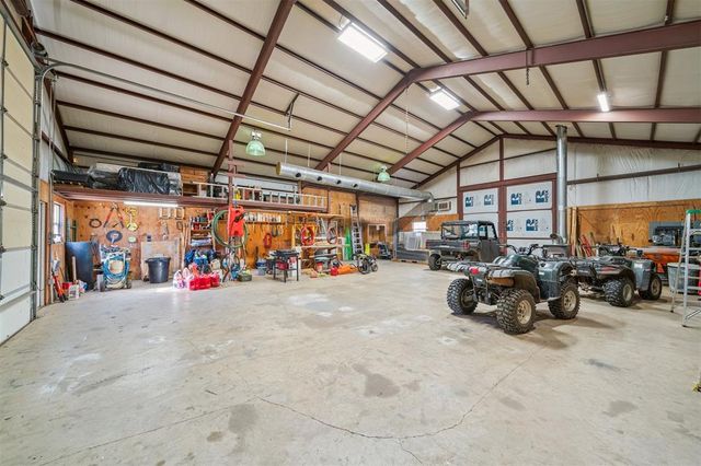 46500 Bob Crouch Road, Earlsboro, OK 74840
