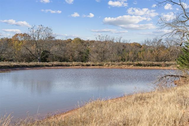 46500 Bob Crouch Road, Earlsboro, OK 74840