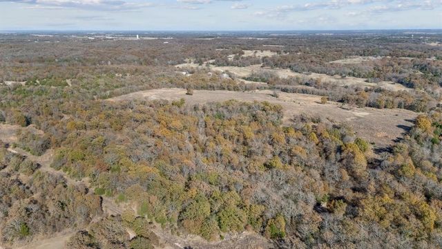 46500 Bob Crouch Road, Earlsboro, OK 74840