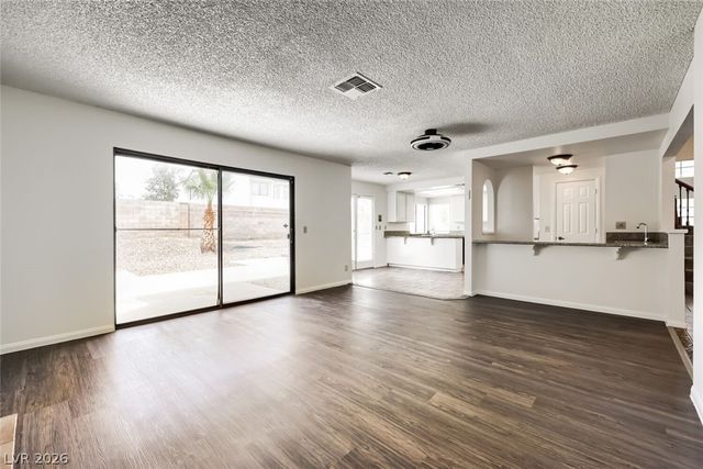 9000 Feather River Court, Las Vegas, NV 89117