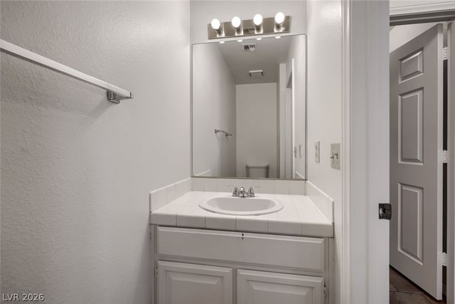 9000 Feather River Court, Las Vegas, NV 89117