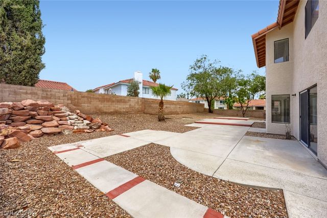 9000 Feather River Court, Las Vegas, NV 89117