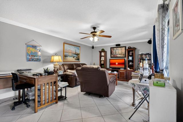 5204 Waterview Circle, Palm Springs, FL 33461