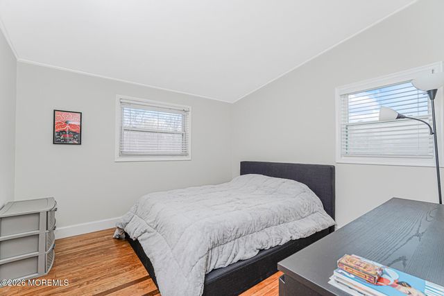 34 Dartmouth Drive, Hazlet, NJ 07730