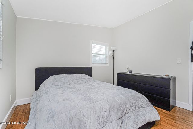 34 Dartmouth Drive, Hazlet, NJ 07730