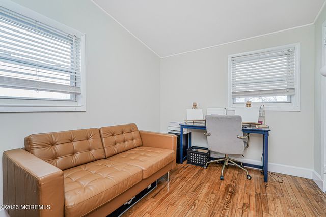 34 Dartmouth Drive, Hazlet, NJ 07730