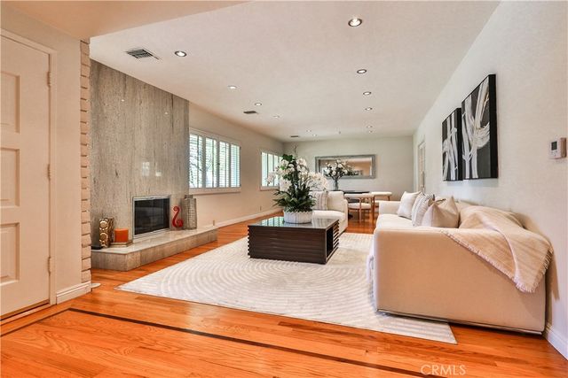 843 N Entrada, Glendora, CA 91741