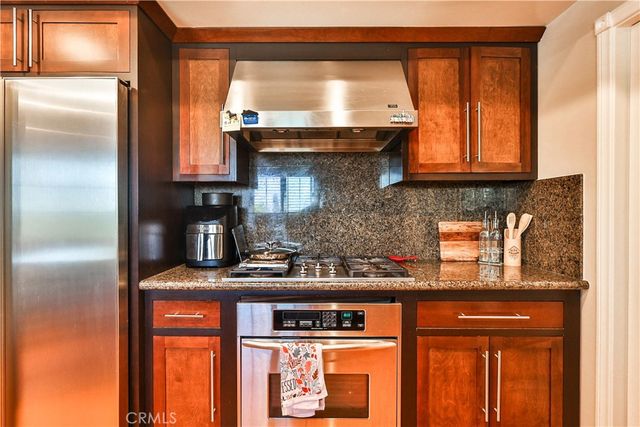 843 N Entrada, Glendora, CA 91741
