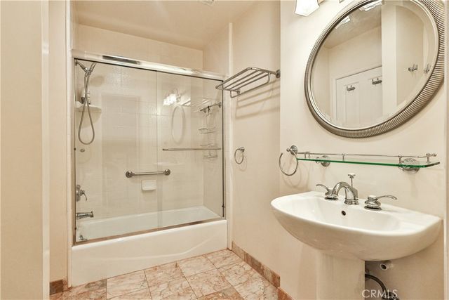 843 N Entrada, Glendora, CA 91741