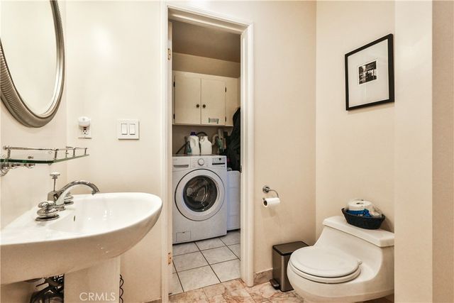 843 N Entrada, Glendora, CA 91741