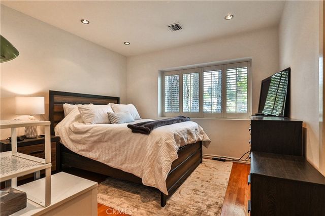 843 N Entrada, Glendora, CA 91741
