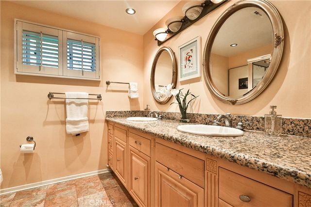 843 N Entrada, Glendora, CA 91741