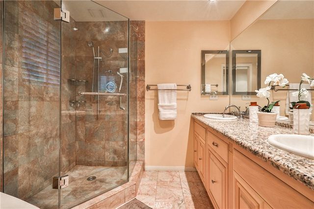 843 N Entrada, Glendora, CA 91741