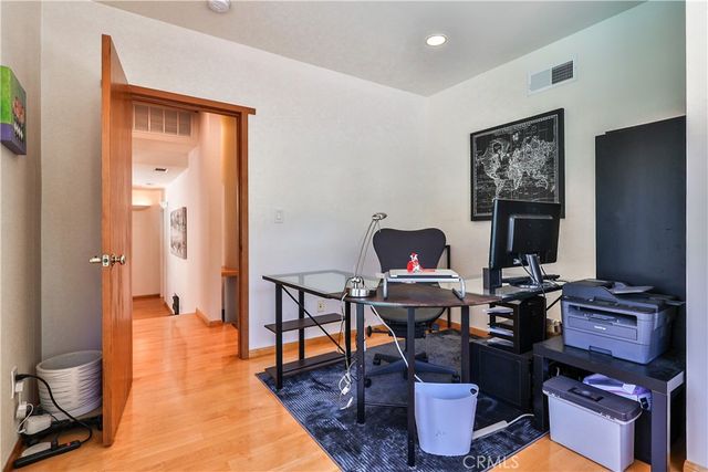 843 N Entrada, Glendora, CA 91741