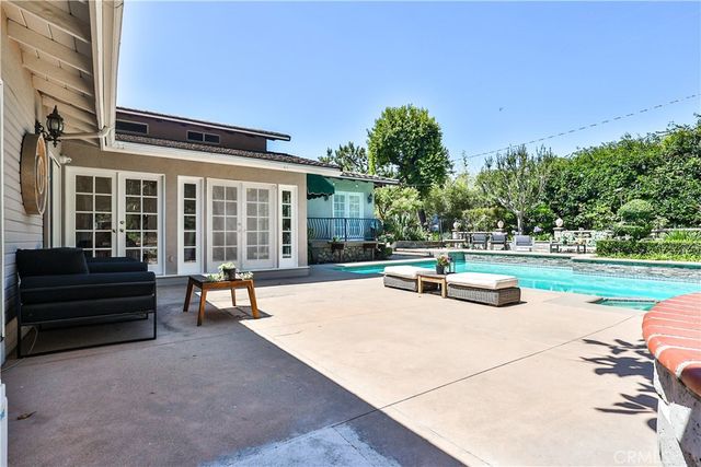 843 N Entrada, Glendora, CA 91741