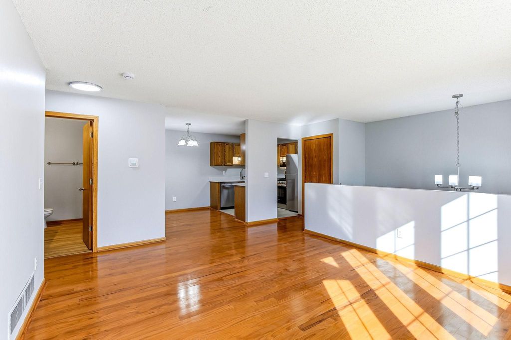 494 Appleblossom Lane, Shakopee, MN 55379 — photo 5