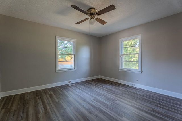 663 Chesnee Hwy, Spartanburg, SC 29303