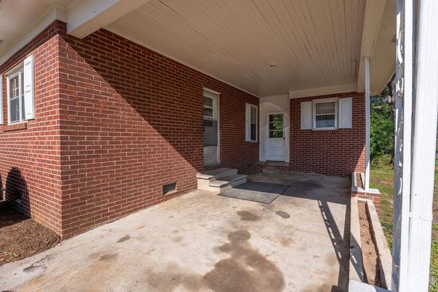 663 Chesnee Hwy, Spartanburg, SC 29303