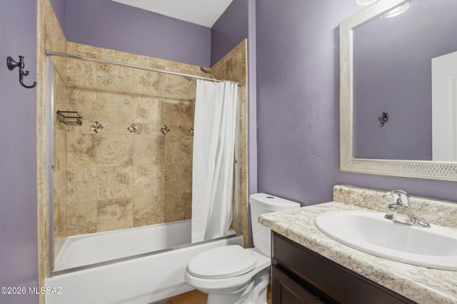 449 E Cactus Mountain Drive, Vail, AZ 85641