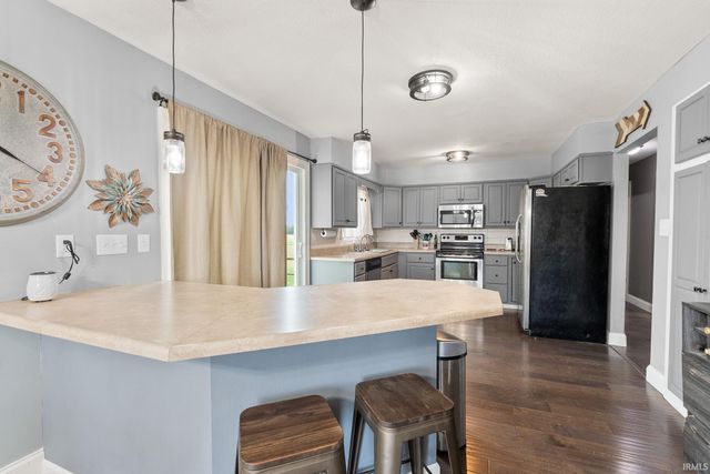 10225 N 100 W, Decatur, IN 46733